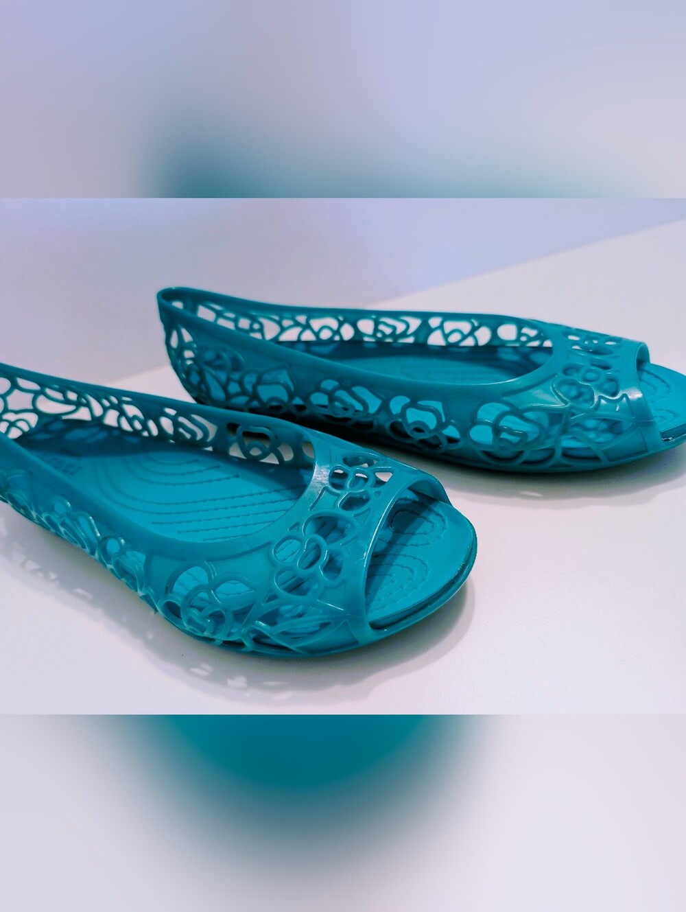 Crocs Isabella Jelly Flats Turquoise Floral Woman's Size 9